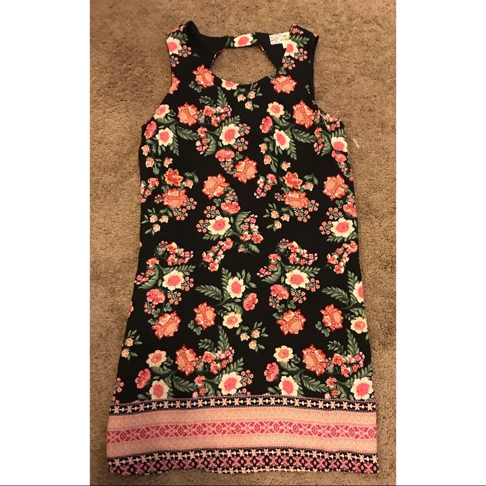 NWT Pink Republic floral dress